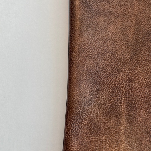 NEW Leather cell phone crossbody/pouch - Picture 6 of 11